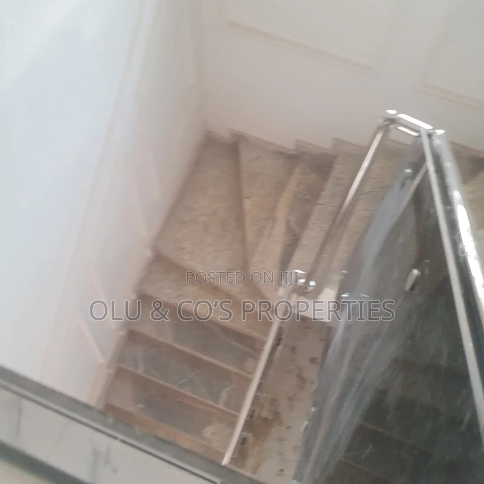 4bdrm Duplex in Behind Glory Dome, Lugbe District for rent in Lugbe District