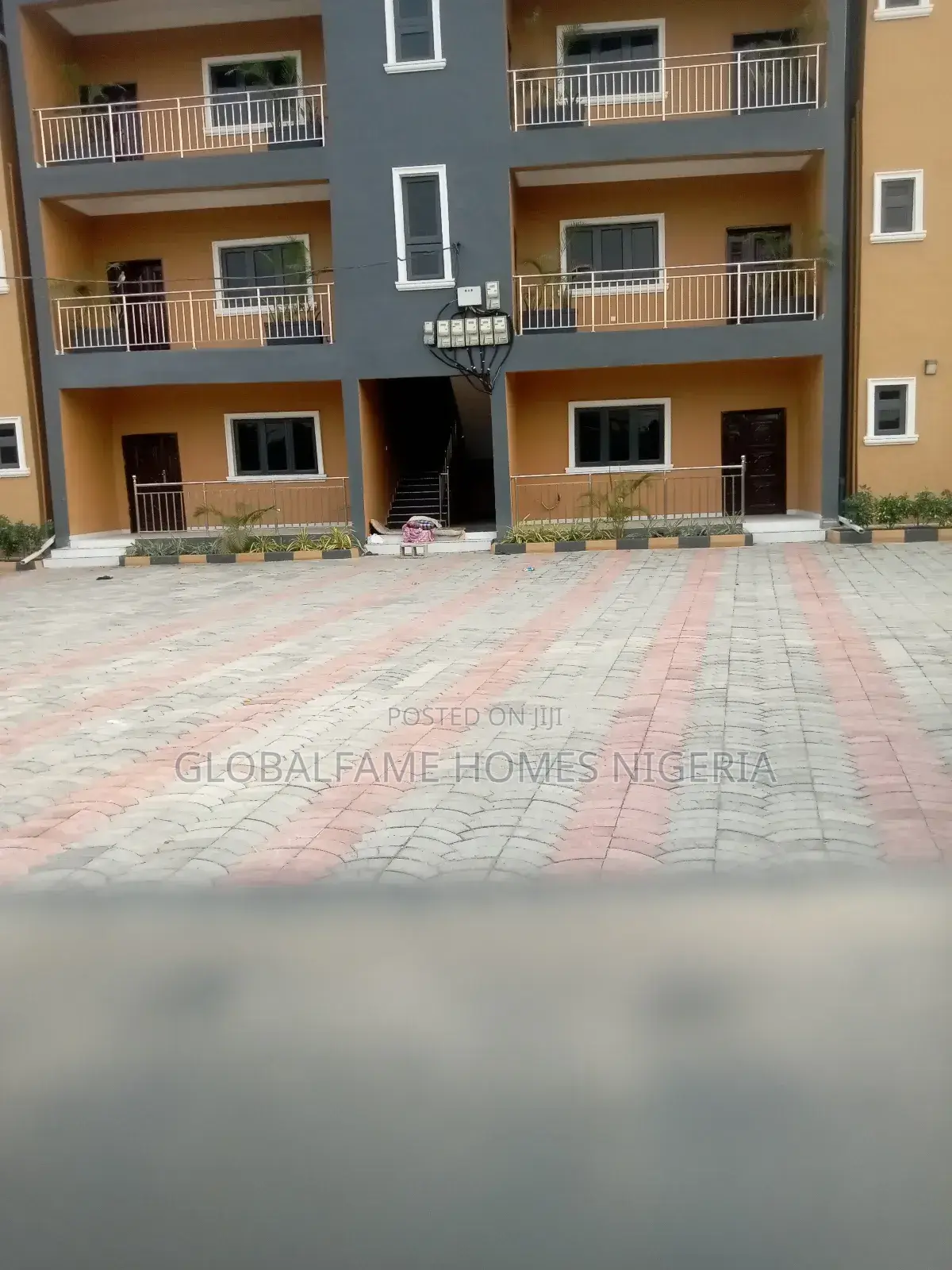 3bdrm Block of Flats in Golf Road Lakowe for rent in Lakowe