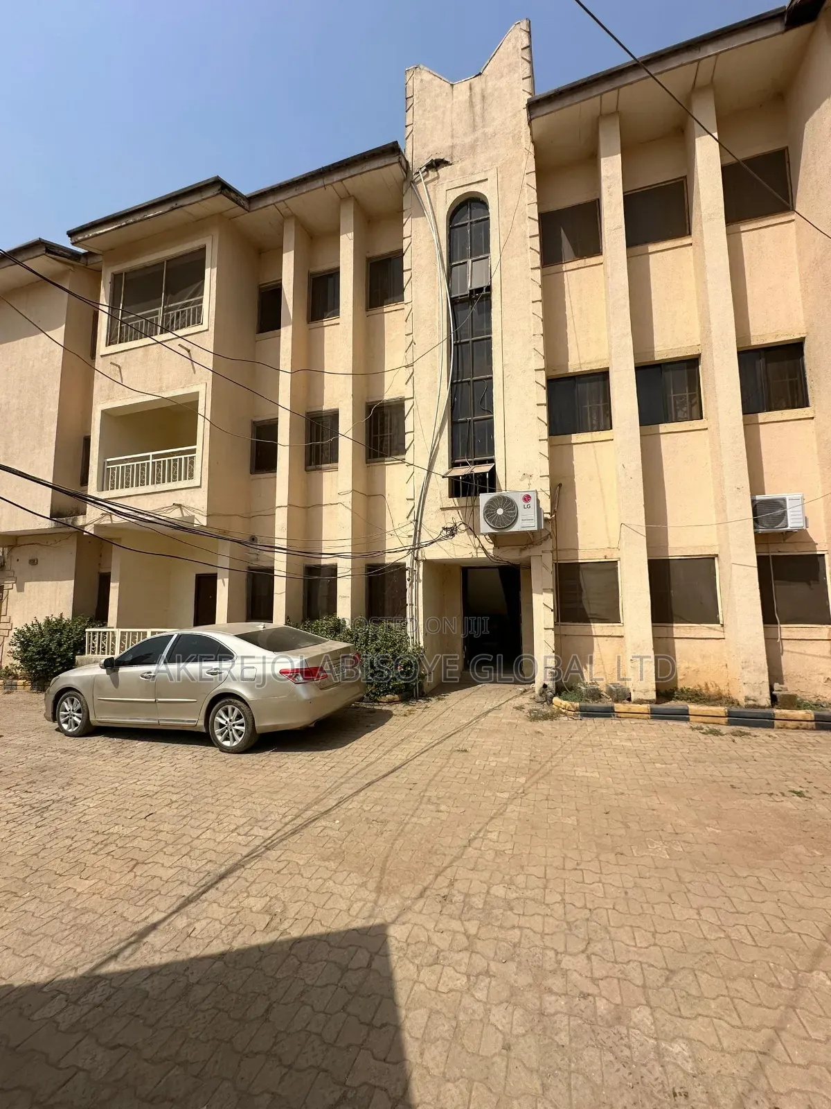 3bdrm Block of Flats in Around Lifecamp for rent in Life Camp