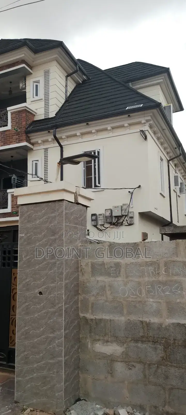 11bdrm Block of Flats in P&T, Boys Town for sale in Boys Town