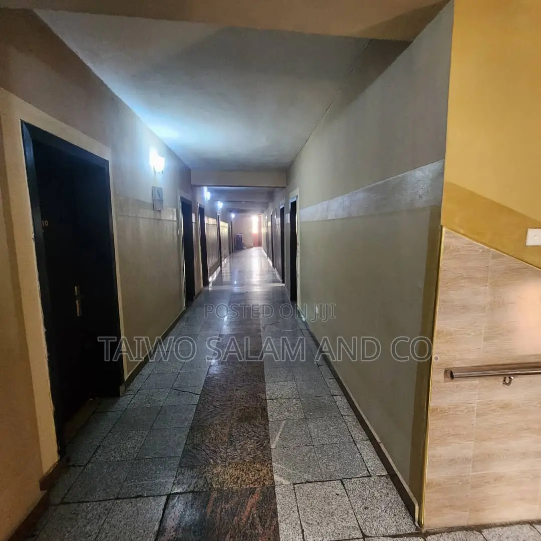 Neatly Used 24 Rooms Hotel Along Eleyele/Sango Road Ibadan in Eleyele