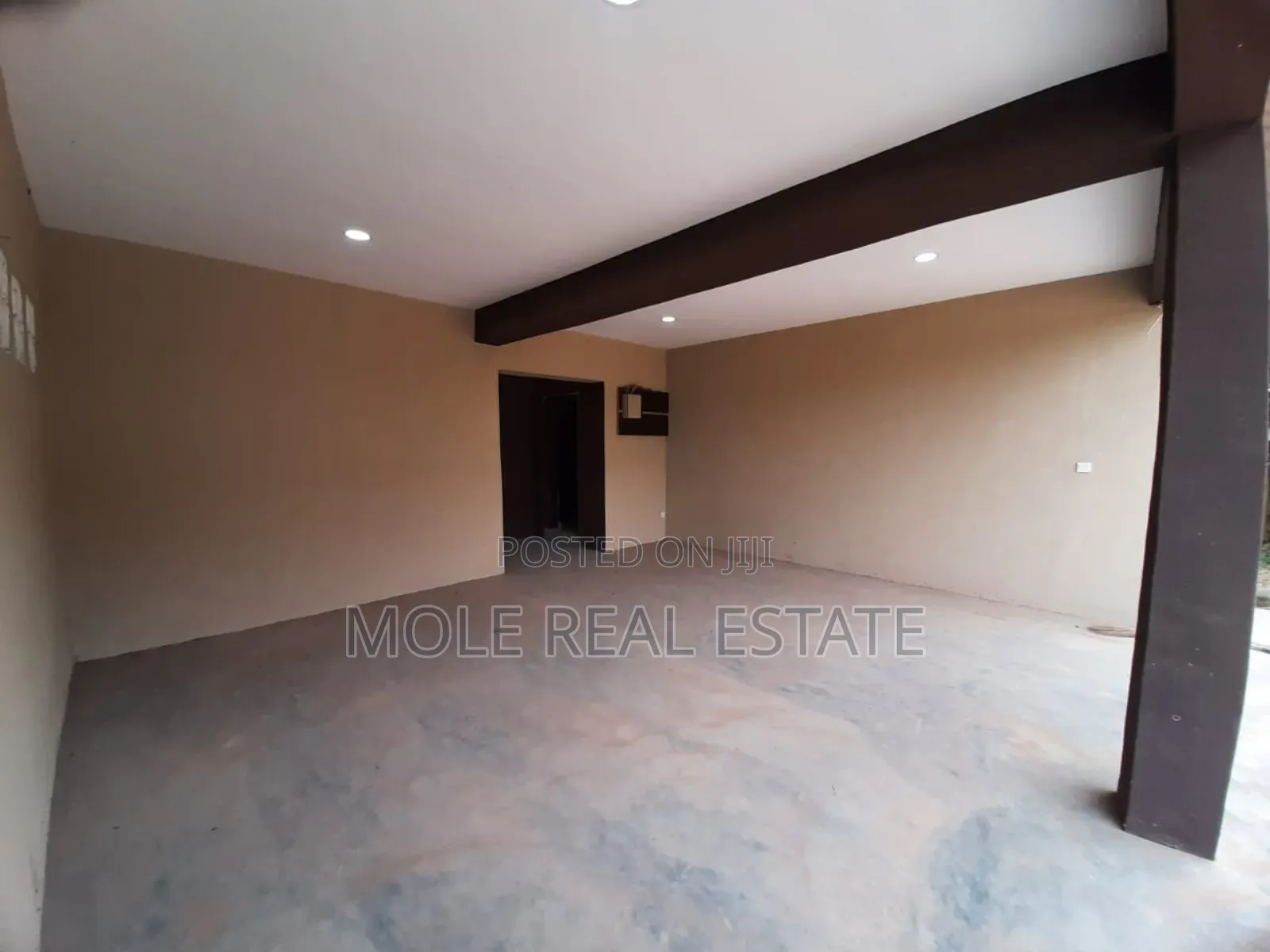 2bdrm Block of Flats in Akute for sale in Akute Ajuwon