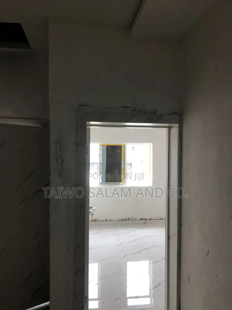 4bdrm Townhouse/Terrace in Iyanganku for sale in Iyanganku
