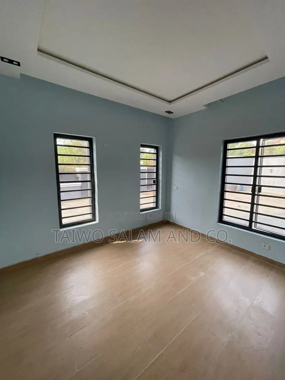 3bdrm Duplex in Akobo for sale in Akobo