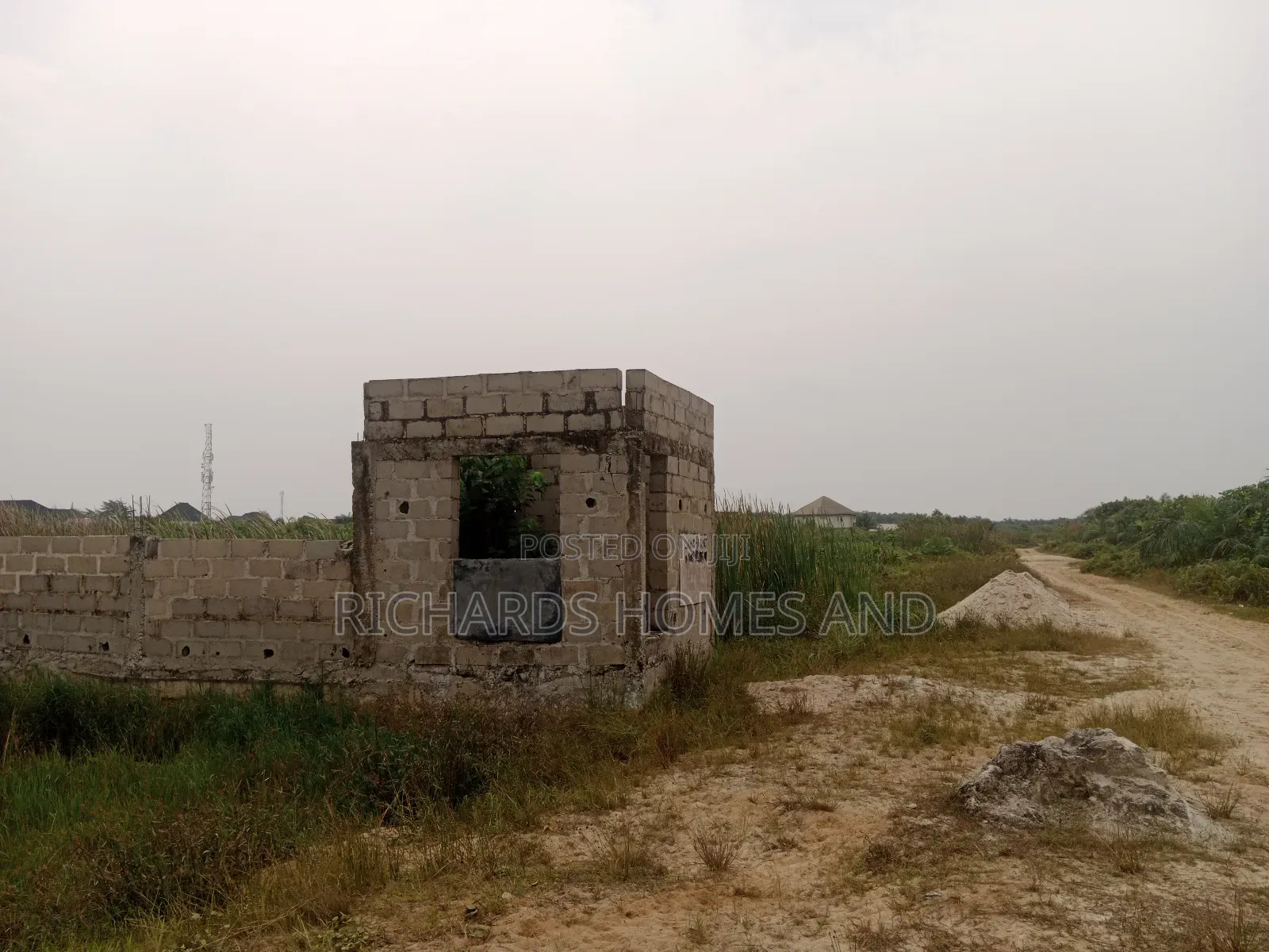 Distress Sale of 6 Plots of Corner Piece Land at Sangotego in Sangotedo