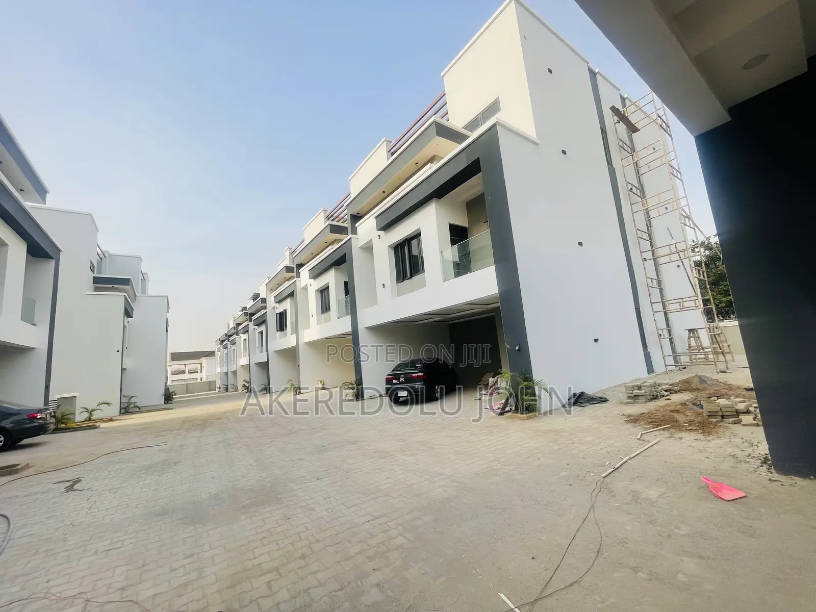 4bdrm Townhouse/Terrace in Wuye for sale in Wuye