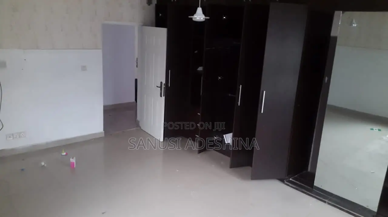 3bdrm Bungalow in Gwarimpa Estate,Fct, Gwarinpa for sale in Gwarinpa
