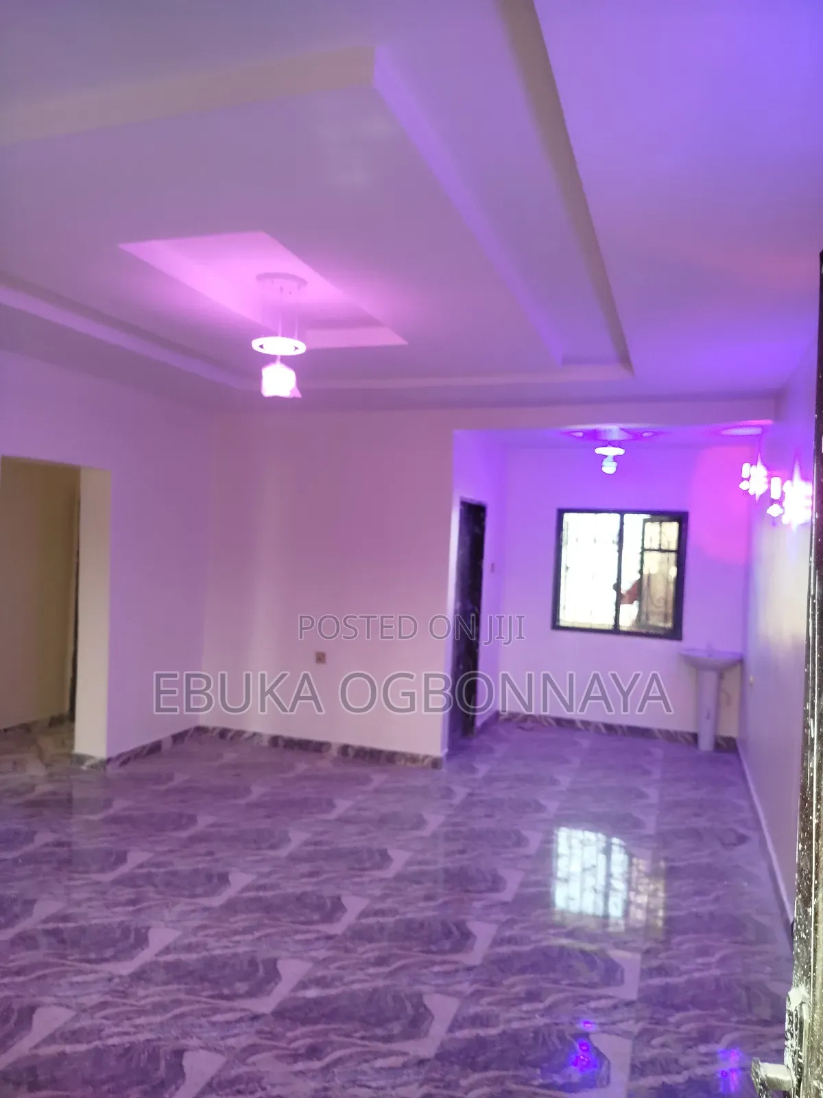 2bdrm Block of Flats in Sars Road, Obio-Akpor for rent in Obio-Akpor