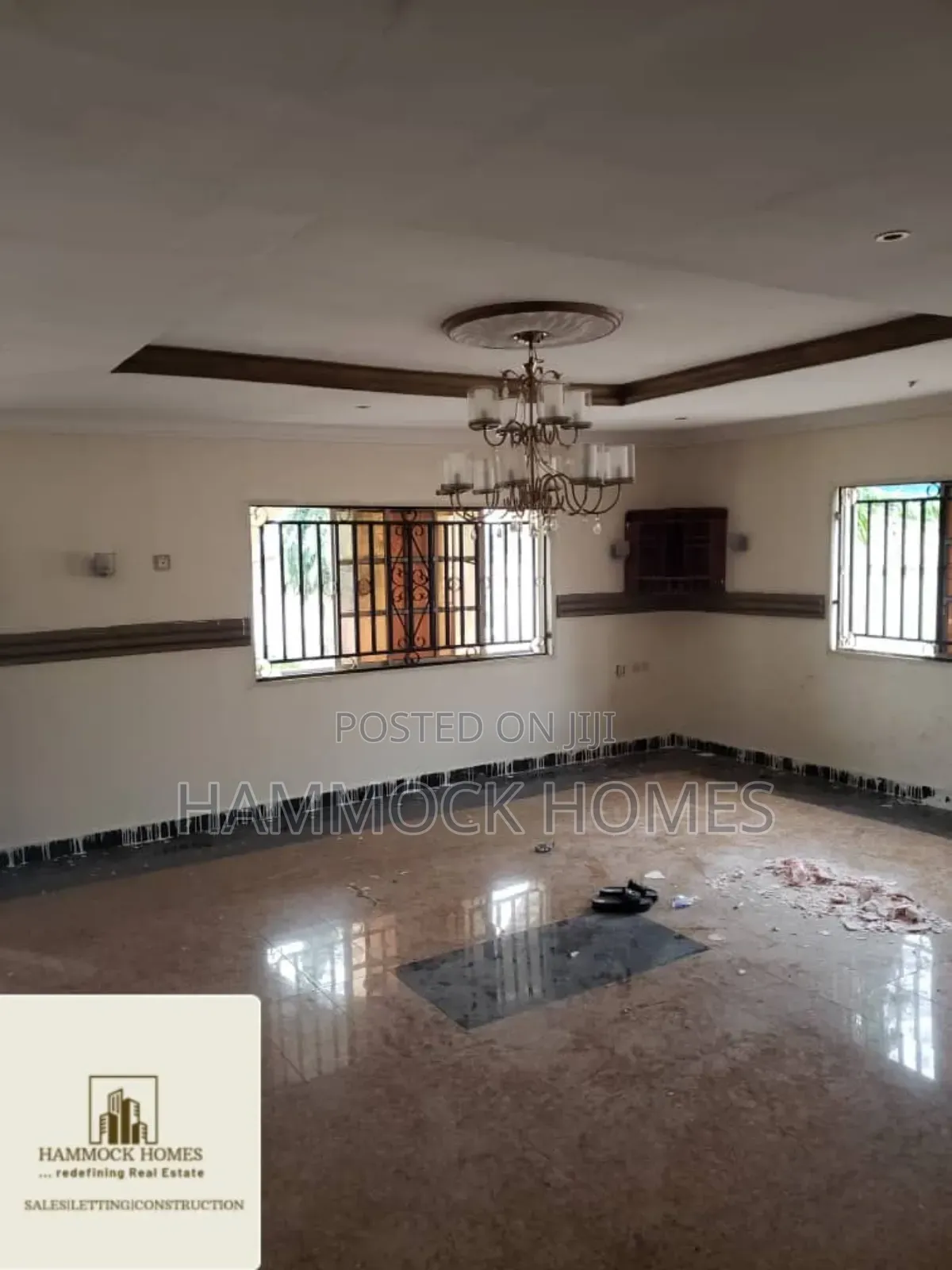 5bdrm Bungalow in Ibugbe Alafia Area, Ibadan for sale in Ibadan