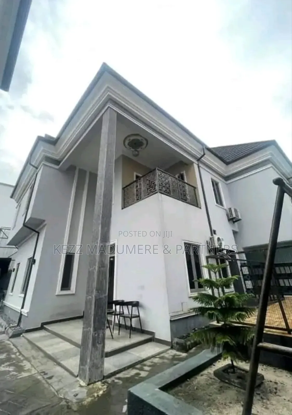 6bdrm Duplex in Stadium Road , Port for sale in Port-Harcourt