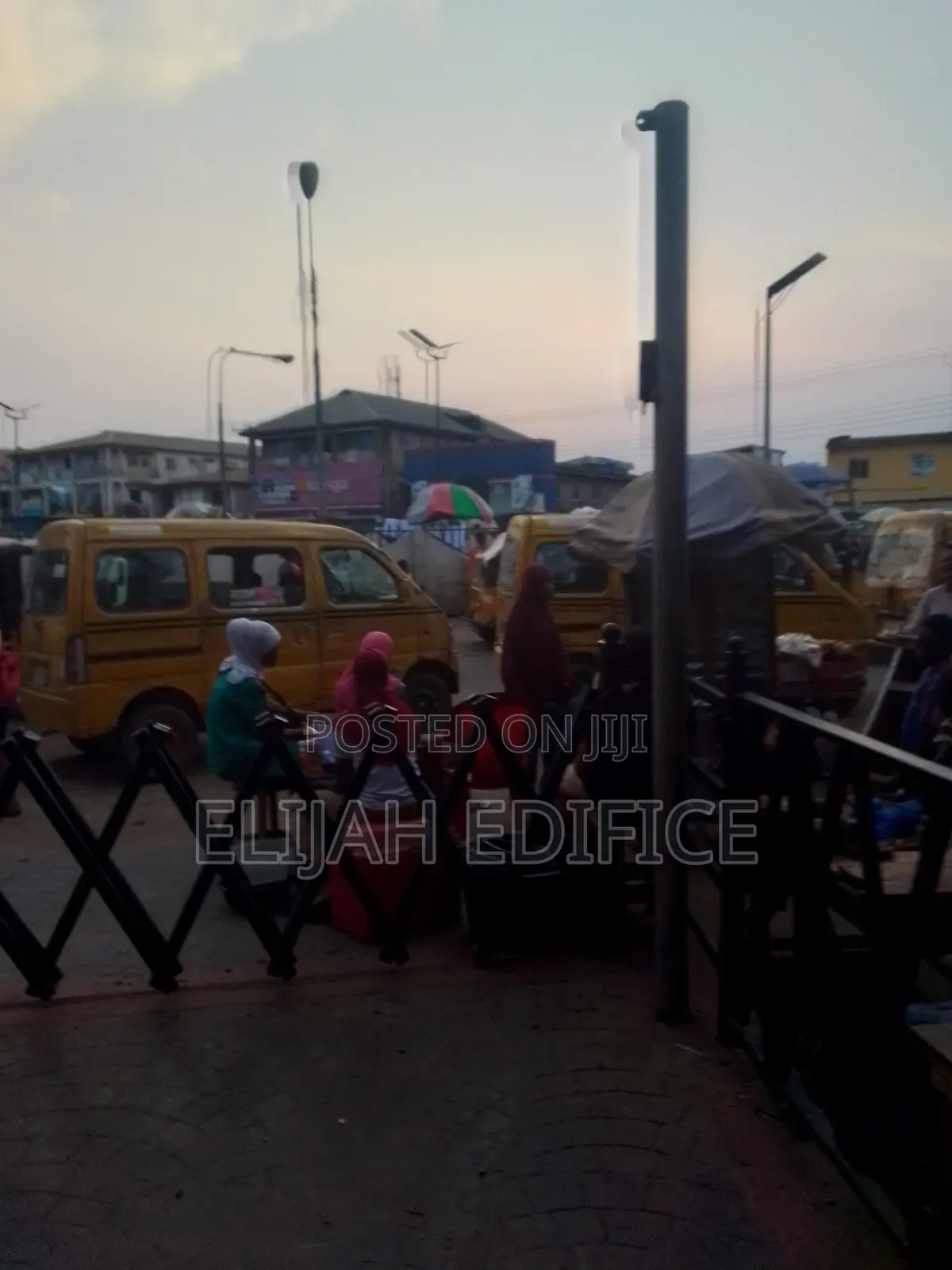 Shop Available for Lease at Garage,Facing Road Ikorodu in Ikorodu Garage