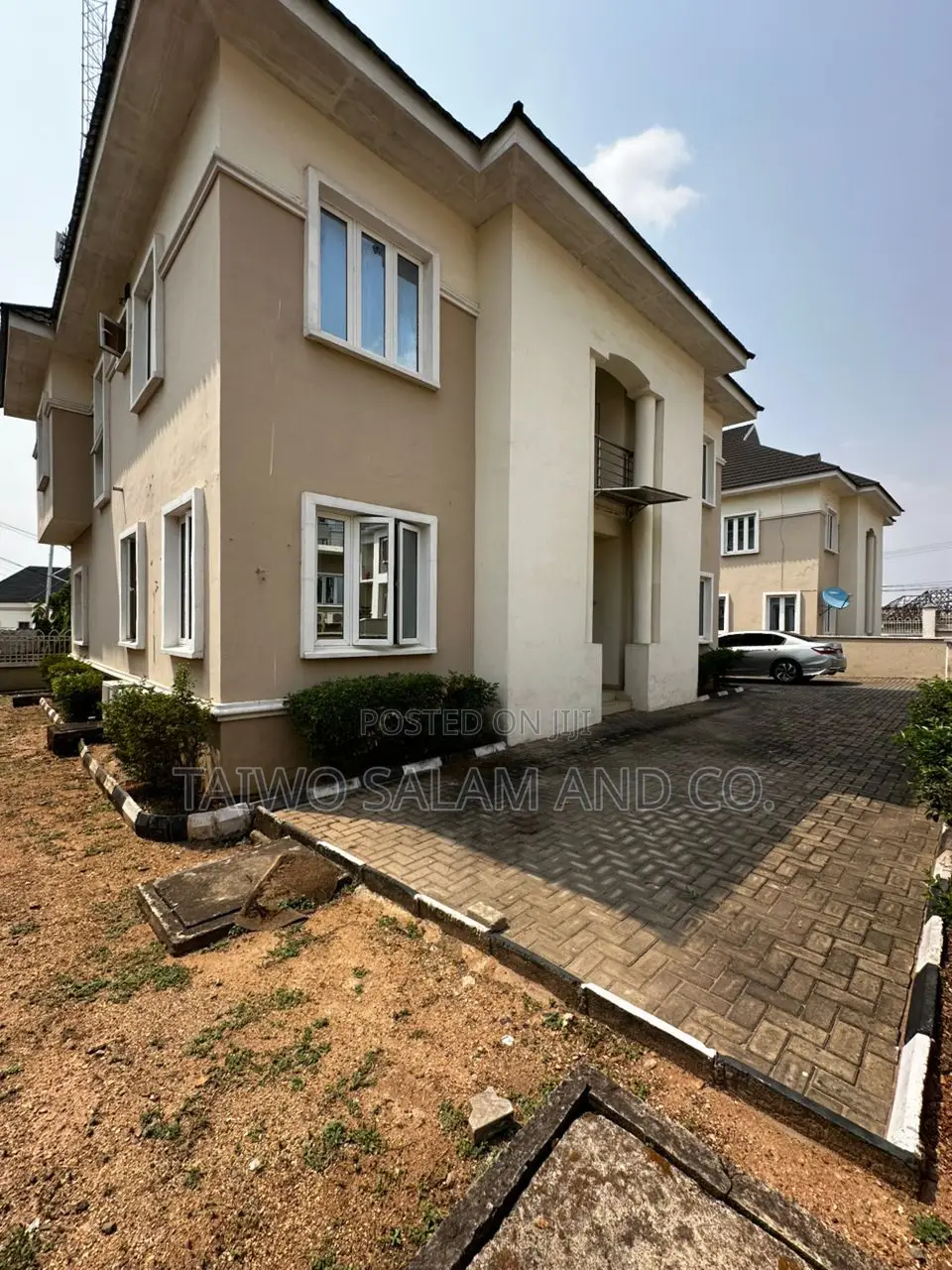 5bdrm Duplex in Agodi for sale in Agodi