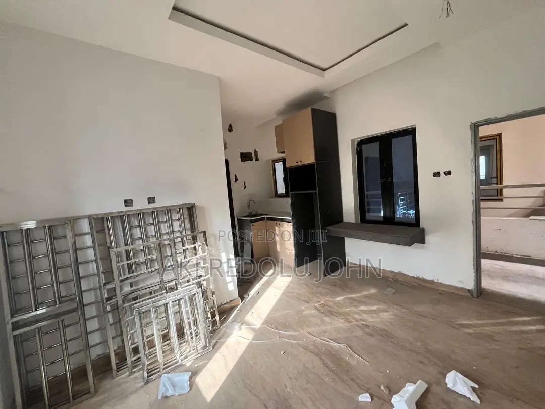 12bdrm Apartment in Wuye for rent in Wuye