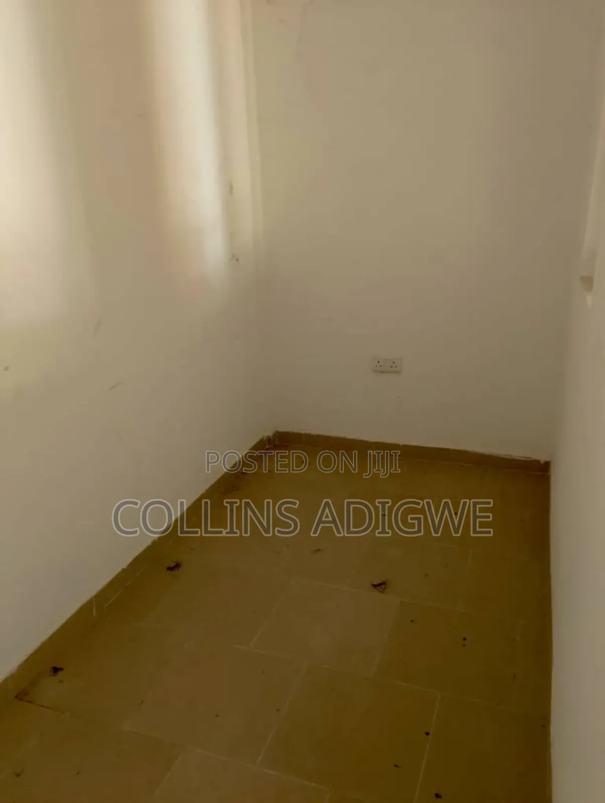 Office Space/Shop in Abraham Adesanya Estate