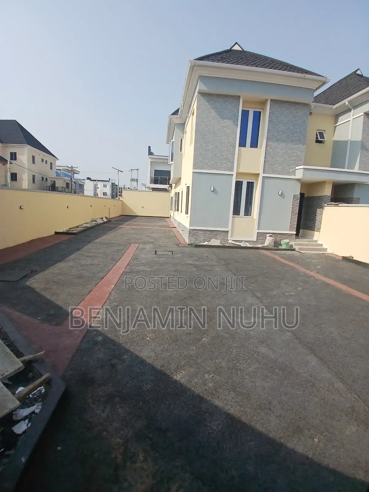 4bdrm Duplex in Metro Homes Estate, Ajah for sale in Ajah