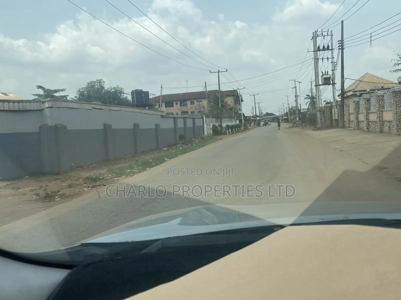 12bdrm Block of Flats in Benin City for sale in Benin City