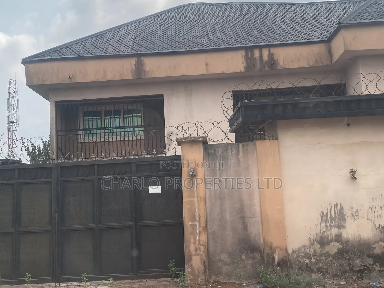 Furnished 11bdrm Duplex in Benin City for sale in Benin City