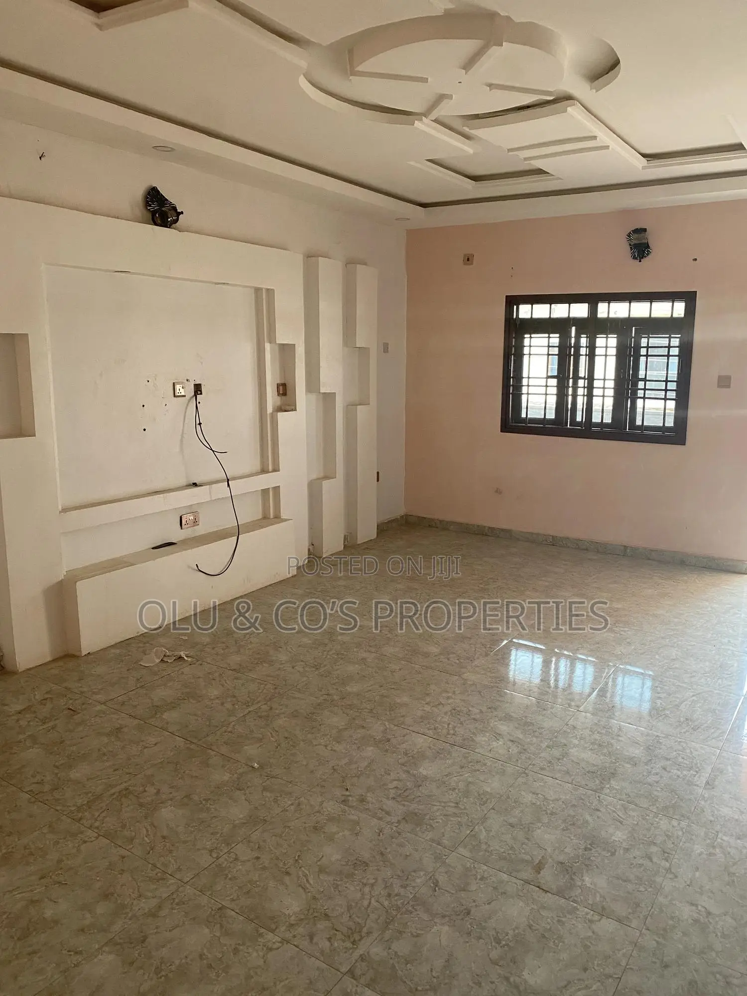 4bdrm Duplex in An Estate Around Nut for rent in Lugbe District