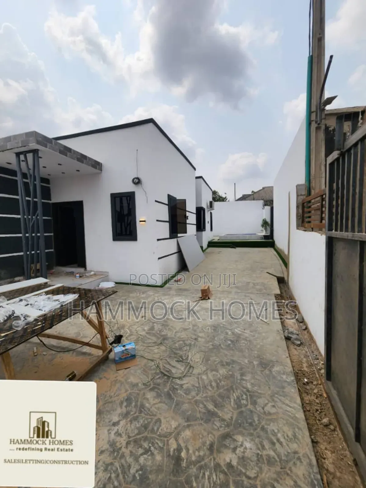 Furnished 3bdrm Bungalow in Ile Tuntun Estate, Jericho for sale in Jericho