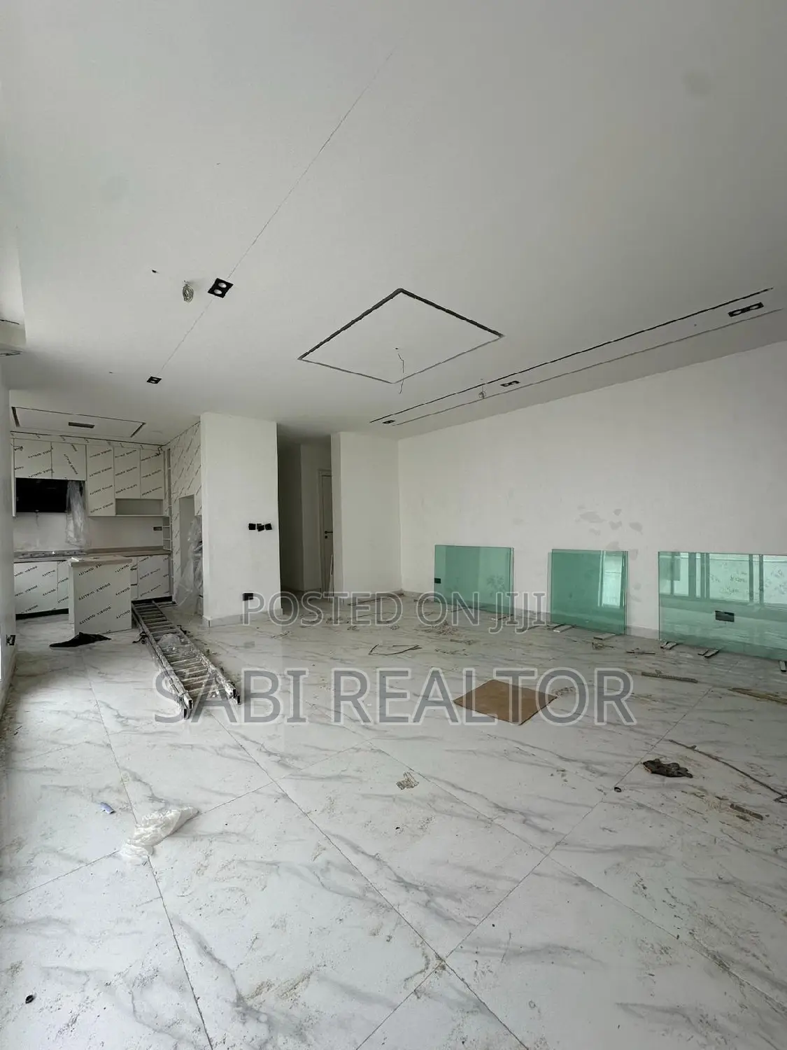 Furnished 3bdrm Apartment in Lekki Phase 1 for sale in Lekki Phase 1