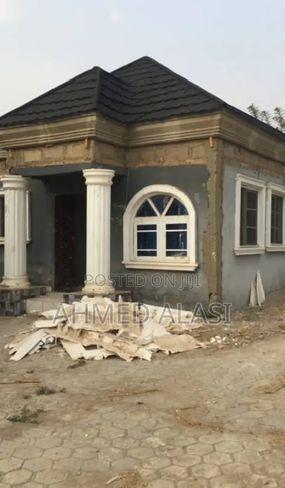 18bdrm Bungalow in Mini Estate, Ado Ekiti for sale in Ado Ekiti
