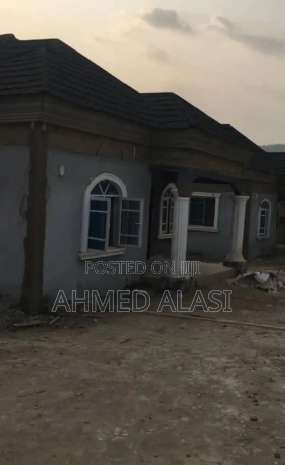 18bdrm Bungalow in Mini Estate, Ado Ekiti for sale in Ado Ekiti