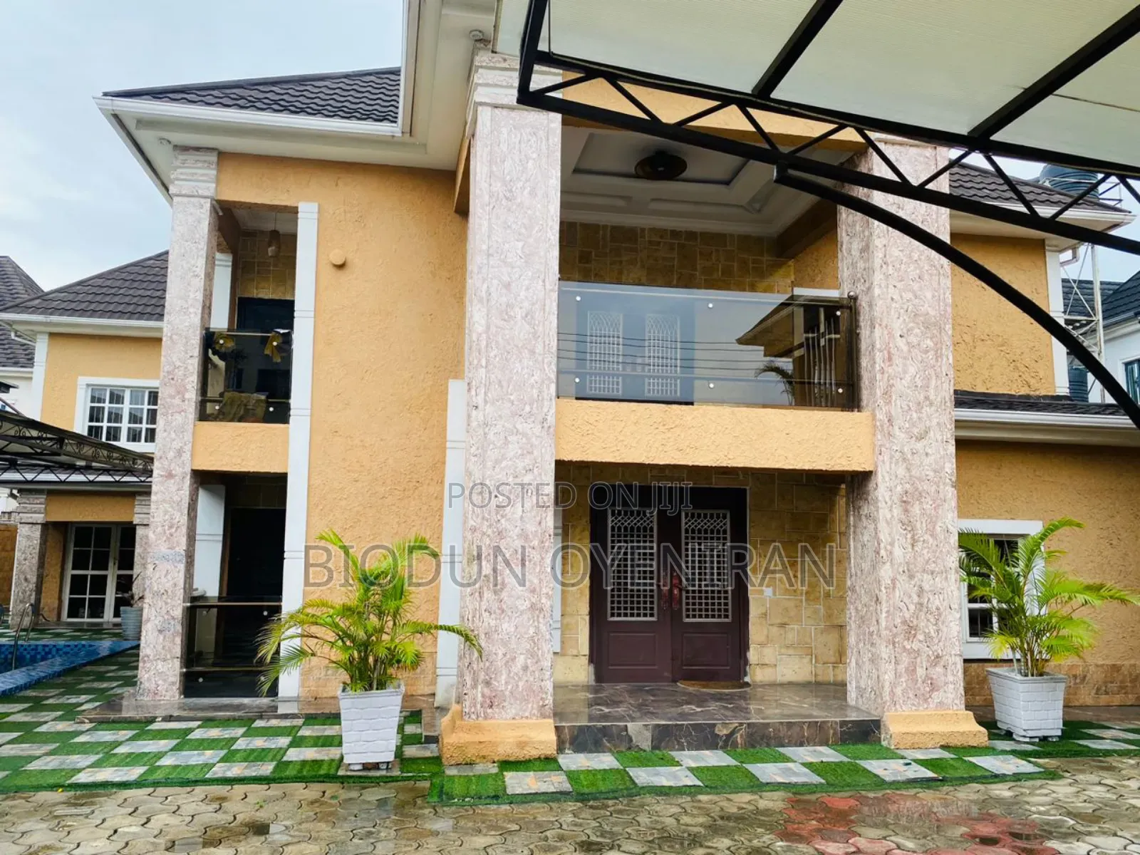 Furnished 6bdrm Duplex in Apple Junction for sale in Apple Junction