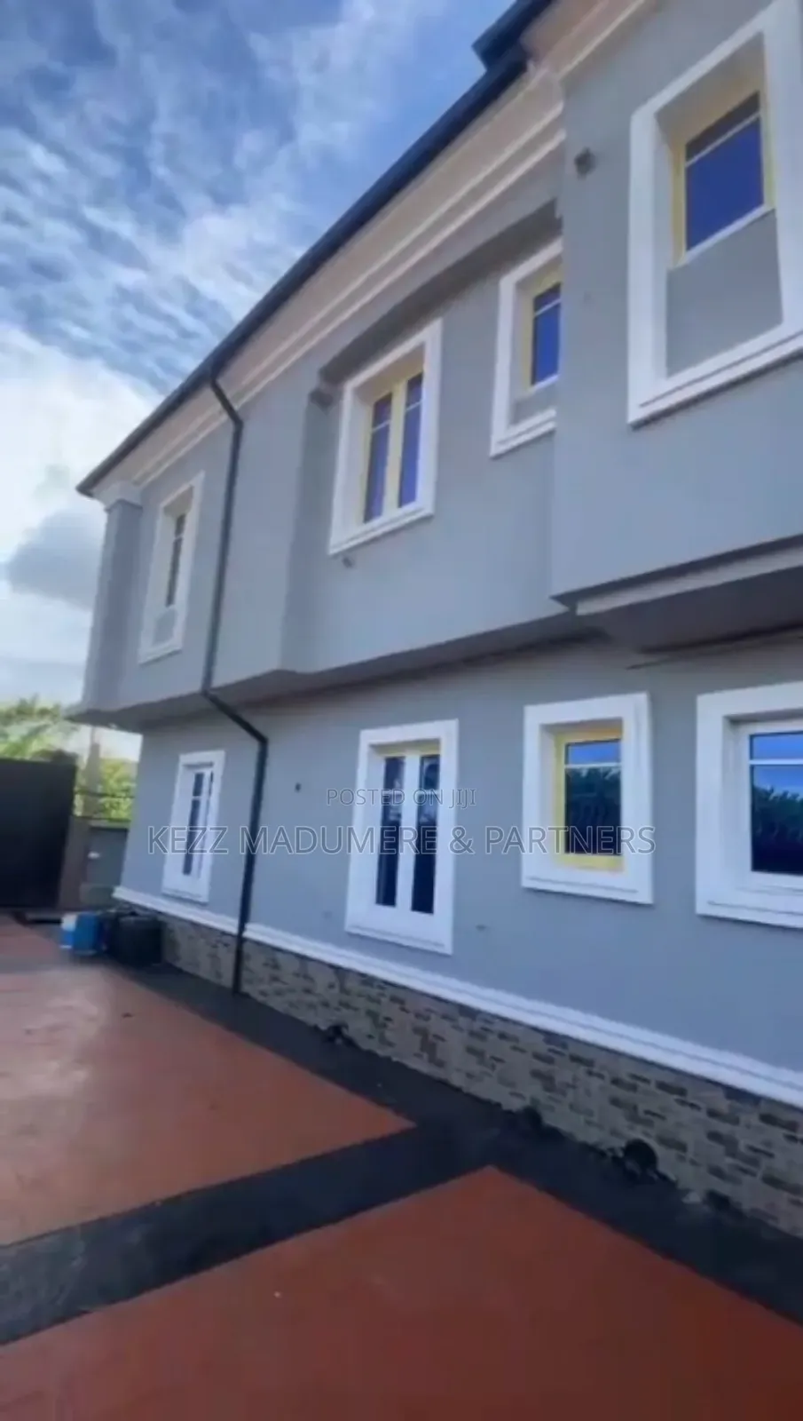 8bdrm Block of Flats in Sunrise Estate , for sale in Enugu