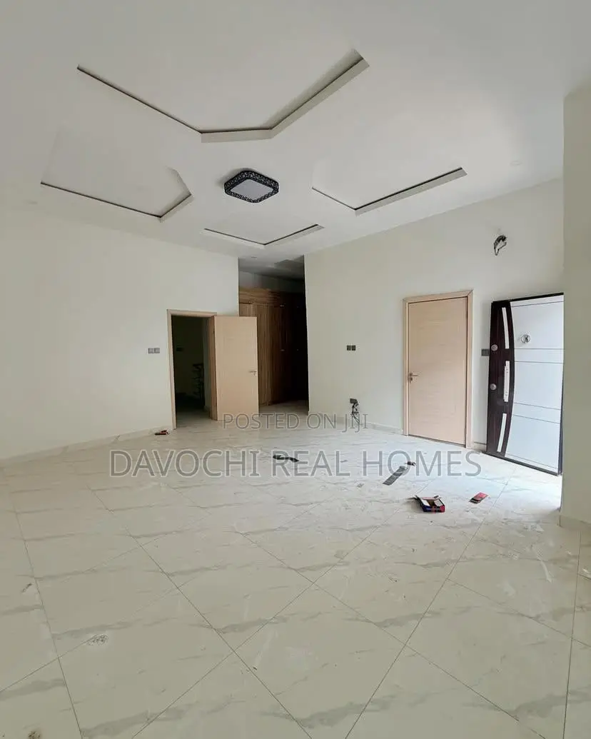 4bdrm Duplex in Lekki Phase1 for rent in Lekki Phase 1
