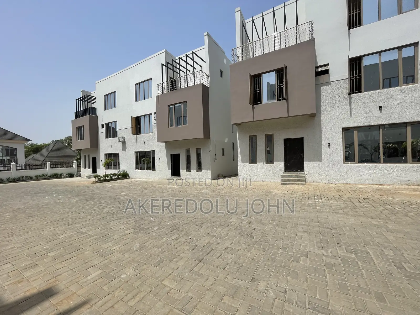 5bdrm Duplex in Asokoro for sale in Asokoro