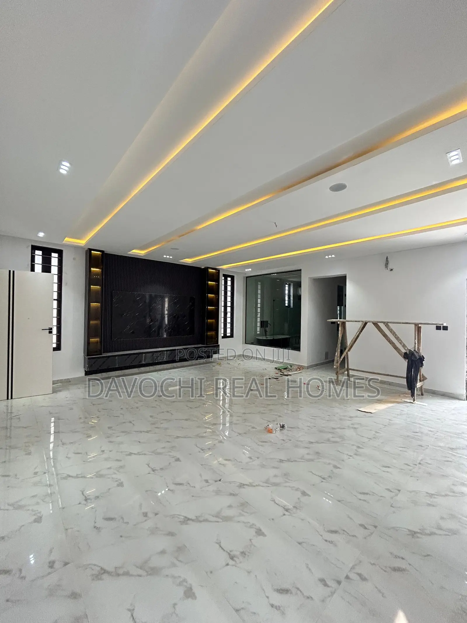 Furnished 5bdrm Duplex in Idado, Lekki Phase1 for sale in Lekki Phase 1