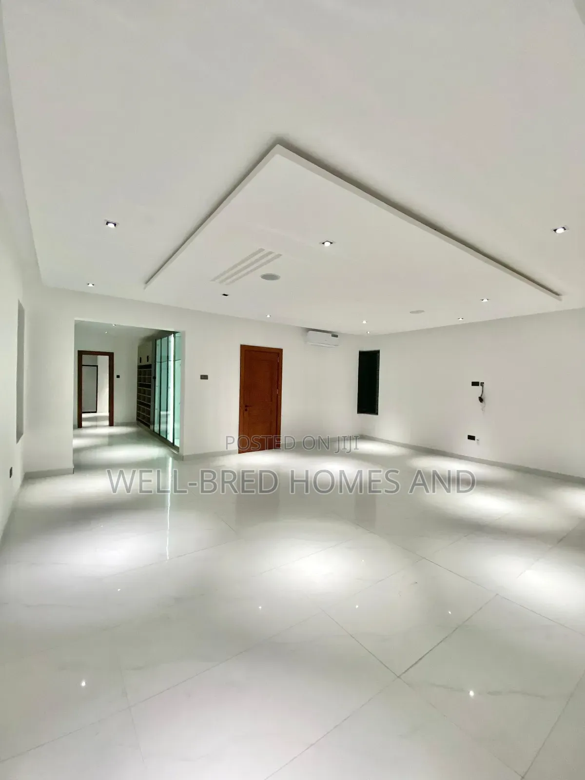 5bdrm House in Lekki Phase 1 for rent in Lekki Phase 1