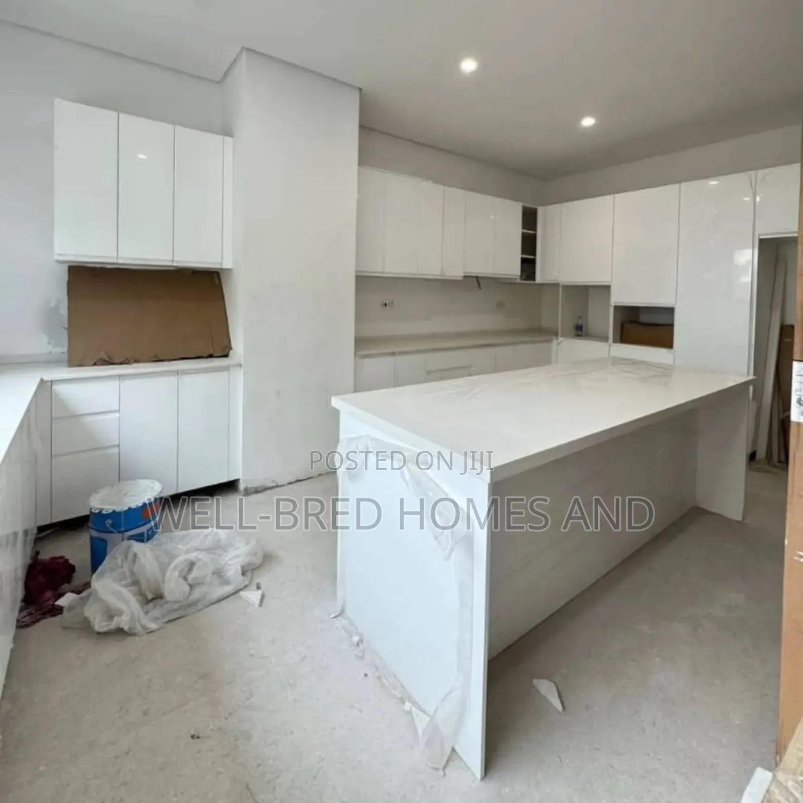 5bdrm Duplex in Banana Island for sale in Banana Island