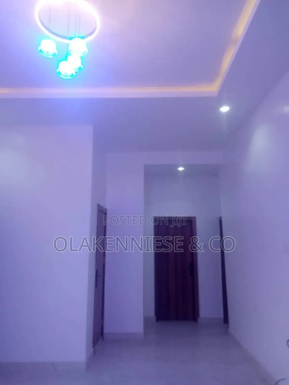 2bdrm Block of Flats in Awolowo for sale in Awolowo Way