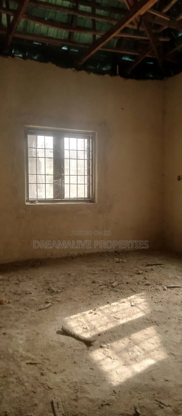 3bdrm Bungalow In Ushafa For Sale in Ushafa