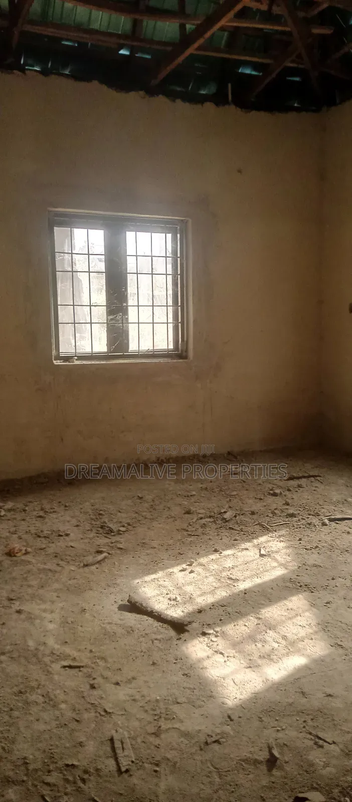 3bdrm Bungalow In Ushafa For Sale in Ushafa
