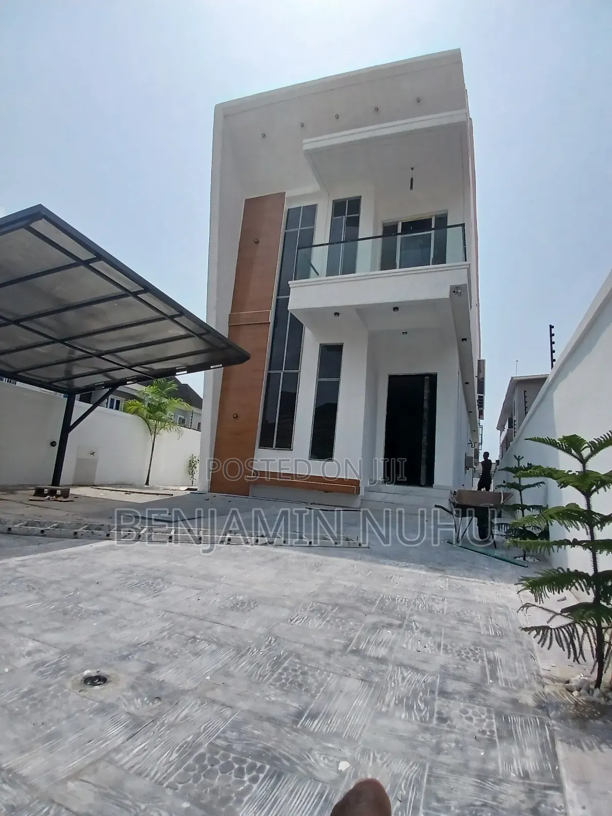 5bdrm Duplex in Oakland Estate, Ajah for sale in Ajah