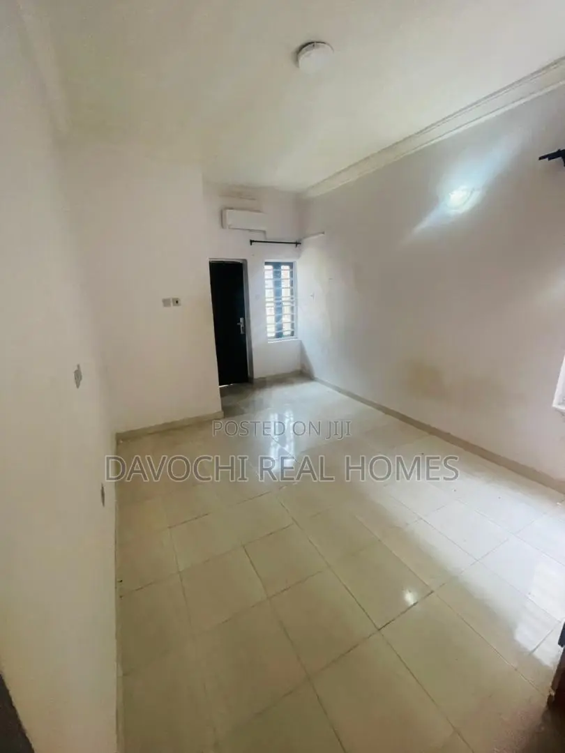 2bdrm Apartment in Ikota, Lekki for rent in Ikota
