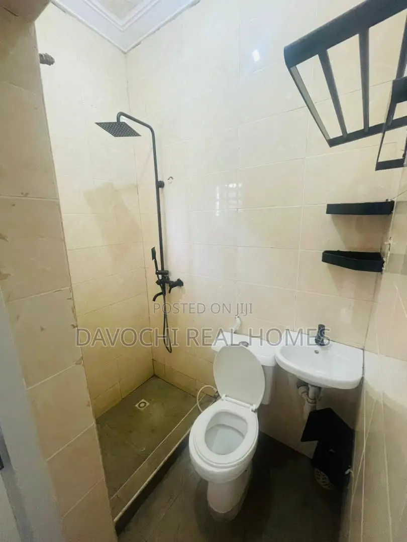 2bdrm Apartment in Ikota, Lekki for rent in Ikota