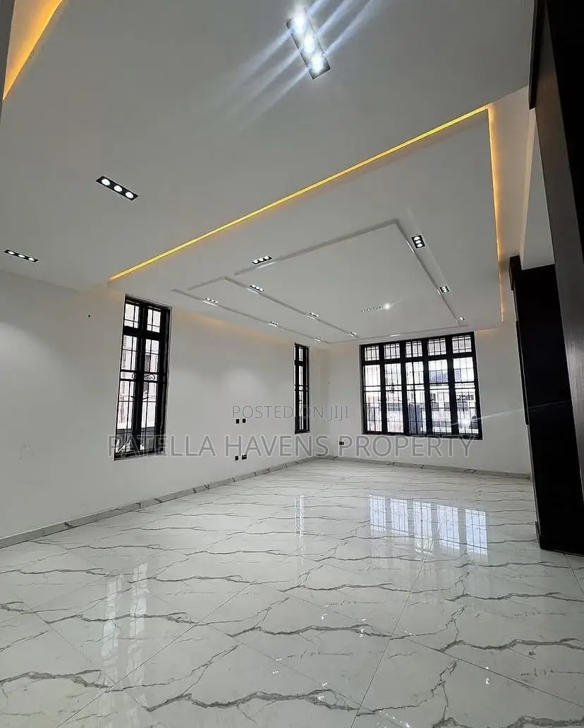 A New Prestigious Built Mansion in Galadimawa in Galadimawa