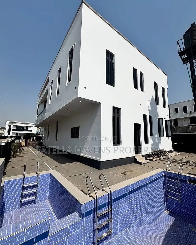 A New Prestigious Built Mansion in Galadimawa in Galadimawa