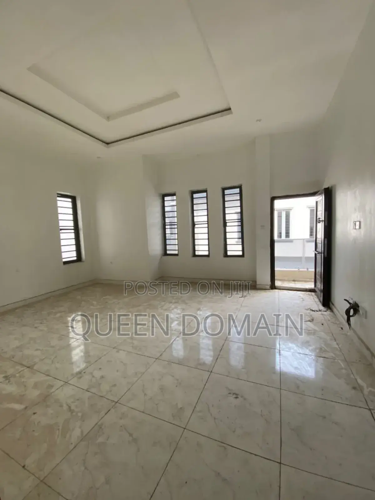 4bdrm Duplex in Secured Estate, Lekki for sale in Lekki