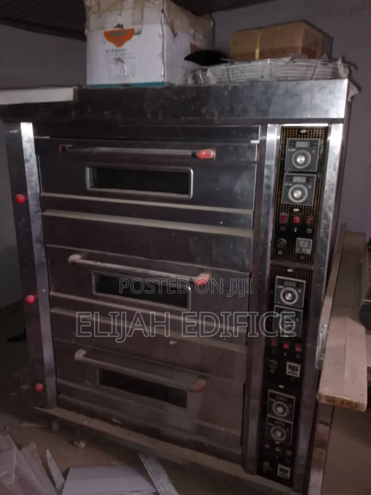 Bread Factory House for Lease in Agege