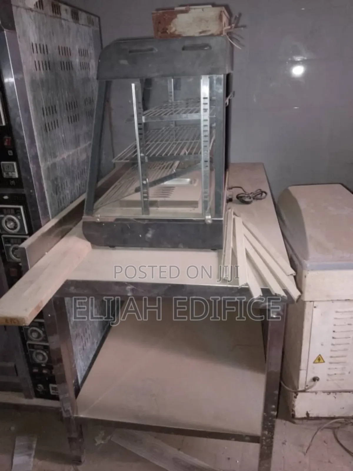 Bread Factory House for Lease in Agege