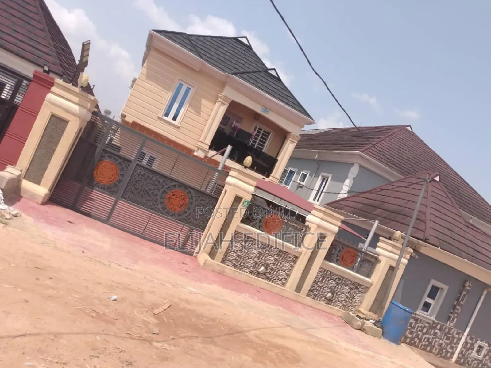 Furnished 8bdrm Block of Flats in Agbelekale,Ekoro, Abule Egba in Abule Egba