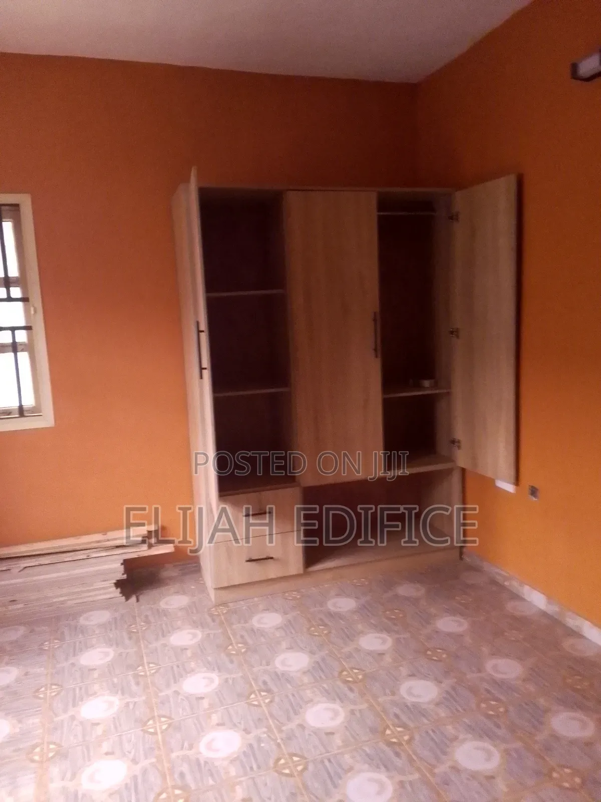 Furnished 8bdrm Block of Flats in Agbelekale,Ekoro, Abule Egba in Abule Egba