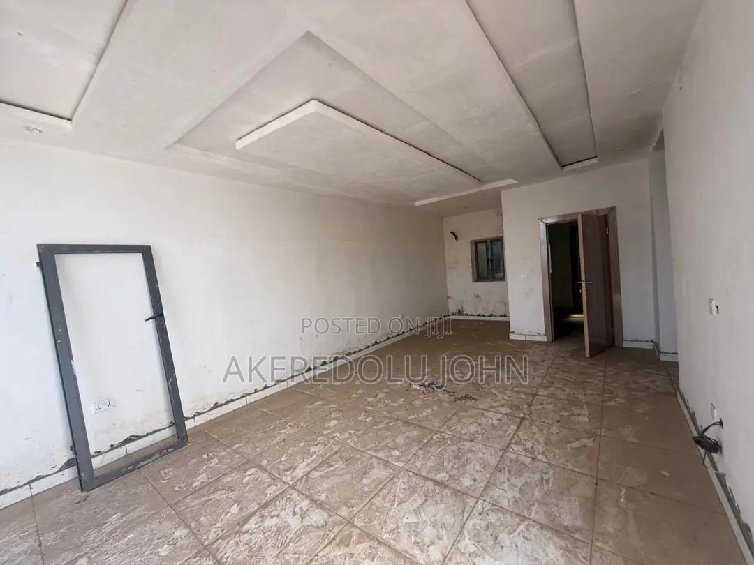 4bdrm Townhouse/Terrace in Wuye for sale in Wuye