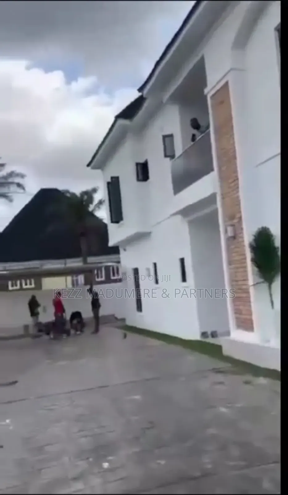 4bdrm Block of Flats in Thinker'S Corner, for sale in Enugu