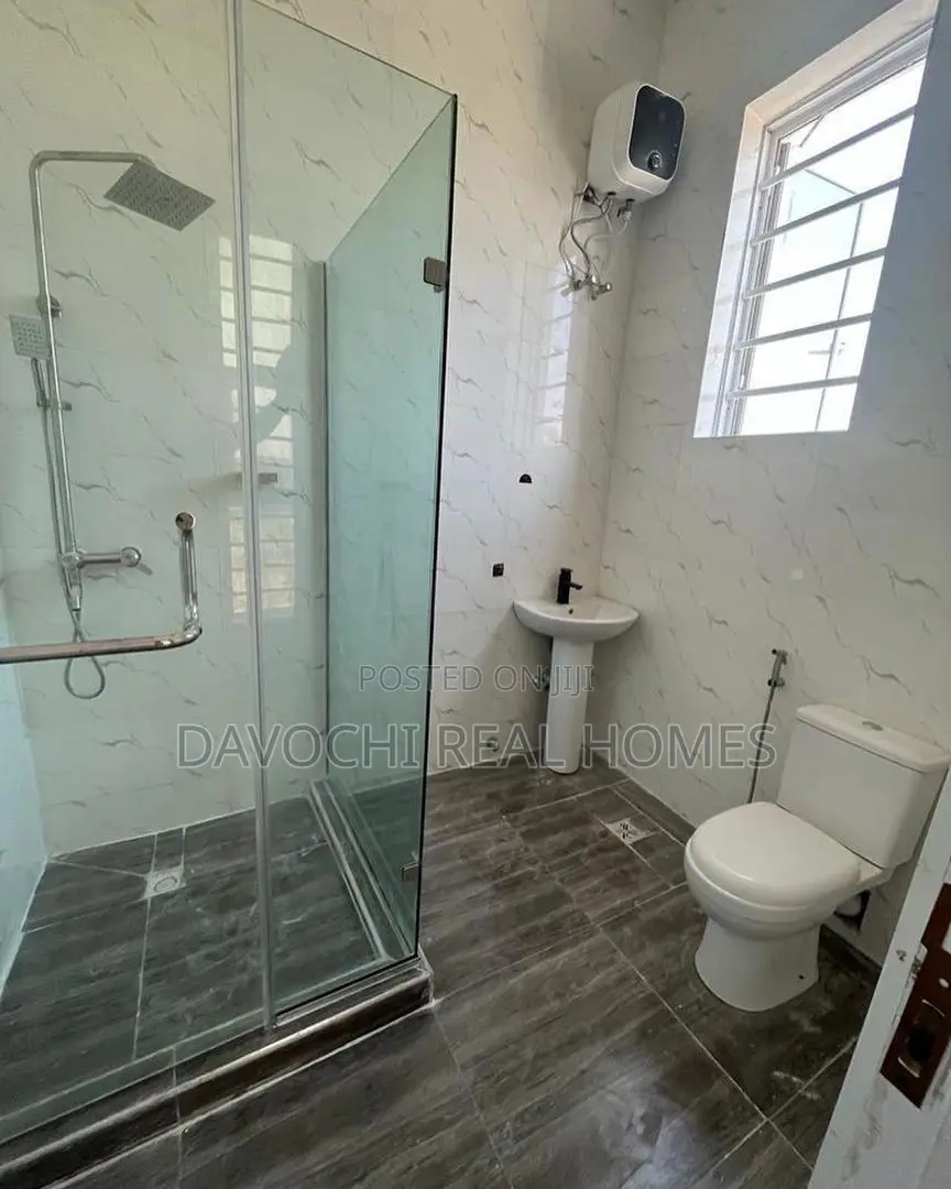 Furnished 4bdrm Duplex in Monastery Road, for rent in Sangotedo