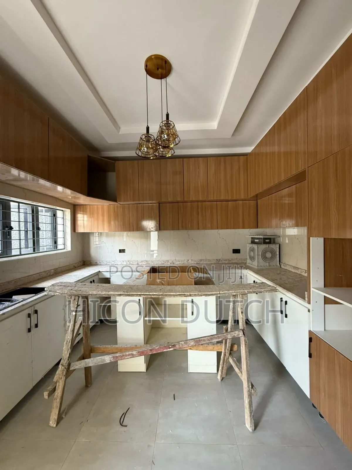 5bdrm Duplex in Admiralty City, Asokoro for sale in Asokoro